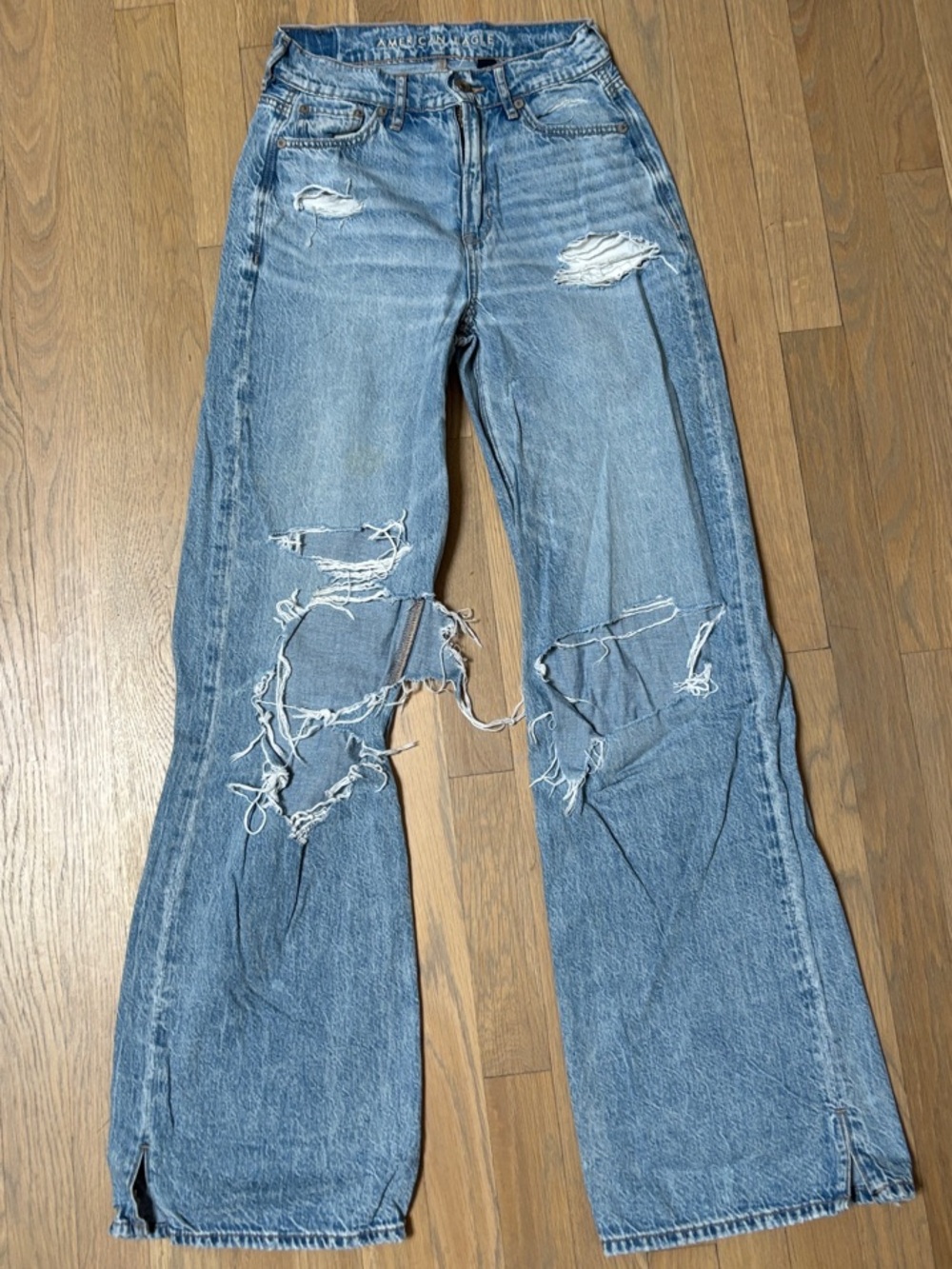 American Eagle Outfitters Light Wash Distressed Wide-Leg Jeans